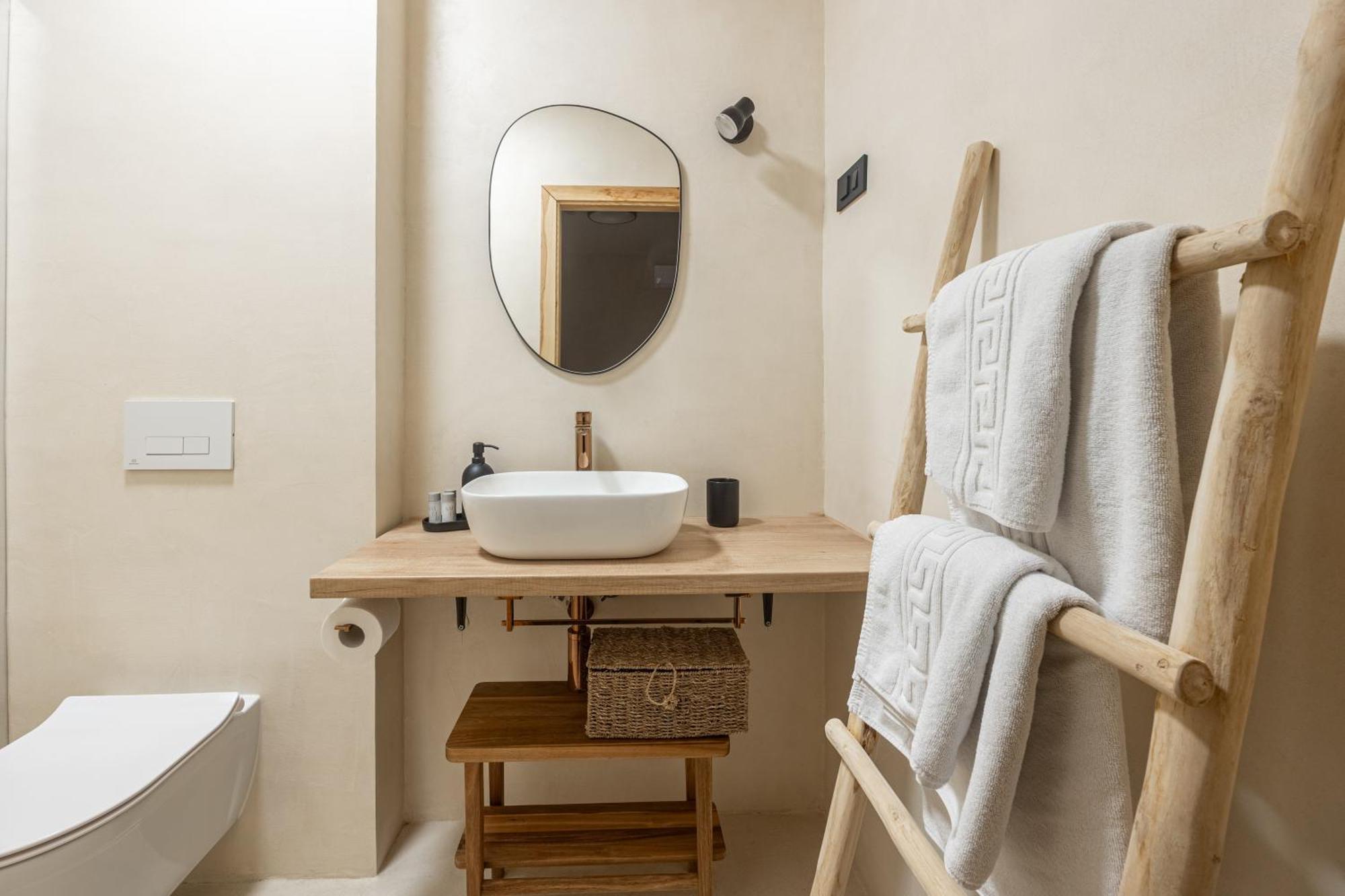 Lo͝Or Luxury Retreat Hotel Stobreč Eksteriør billede